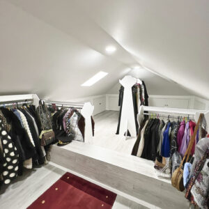 walks in closet