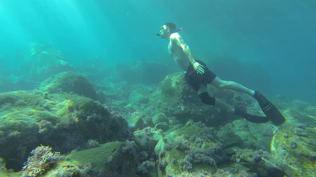 Man snorkeling in Madeira Island