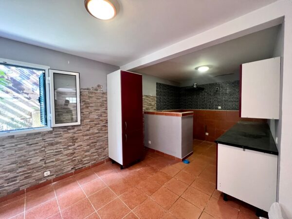 Funchal City Villa for sale, Madeira Island, Kitchen 1