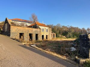 House to restore in Madeira Island Fantastic Deal